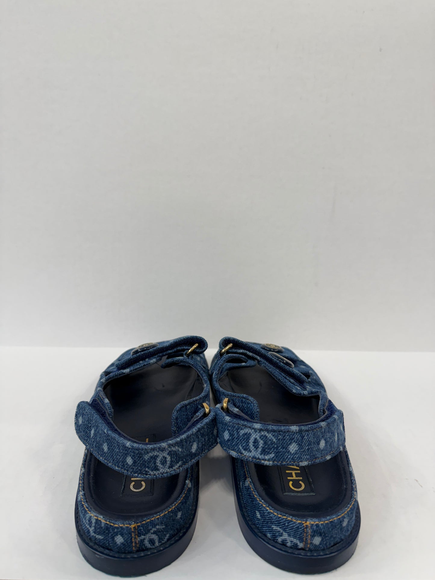 CHANEL 23P Printed Denim CC Dad Sandals / US7.5-EU38.5