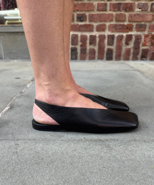 JIL SANDER Leather Flat Slingback Flat Pump / US8.5-EU39