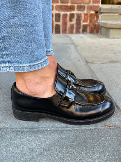PRADA Loafers / US8-EU39