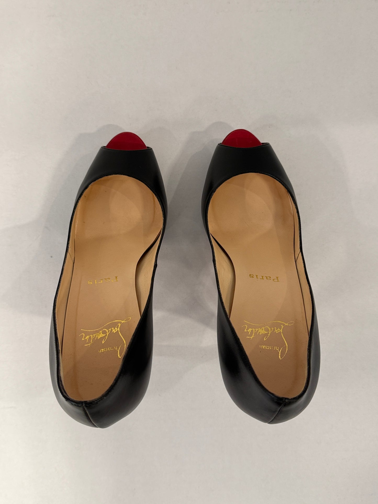 CHRISTIAN LOUBOUTIN Very Prive 120 Peep-Toe Pump / US7.5-EU38