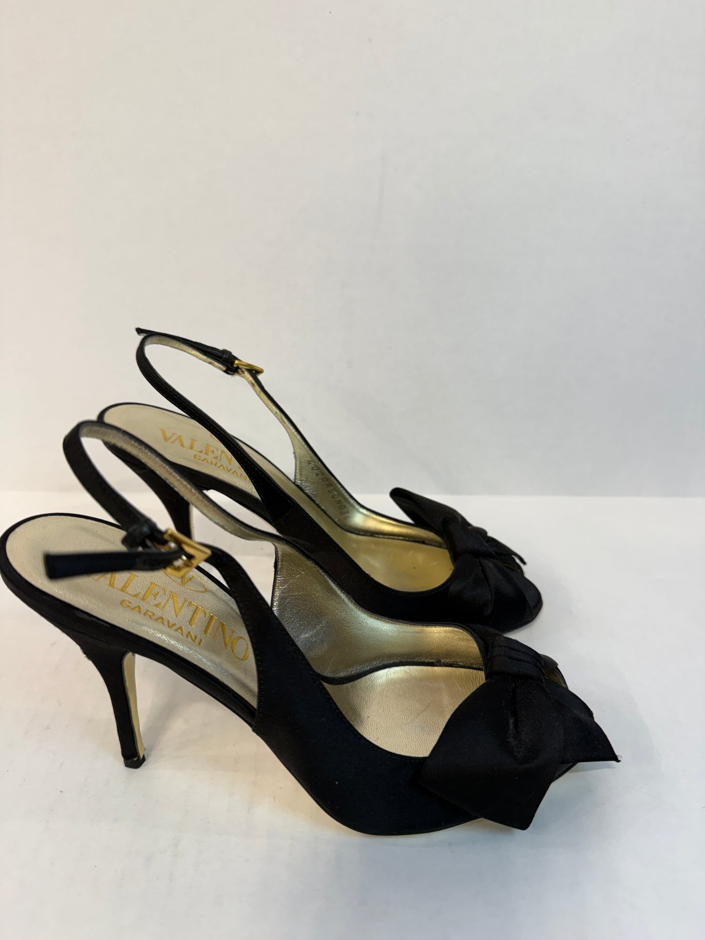 VALENTINO High Heels Satin Sandals With Bow/EU35-US5
