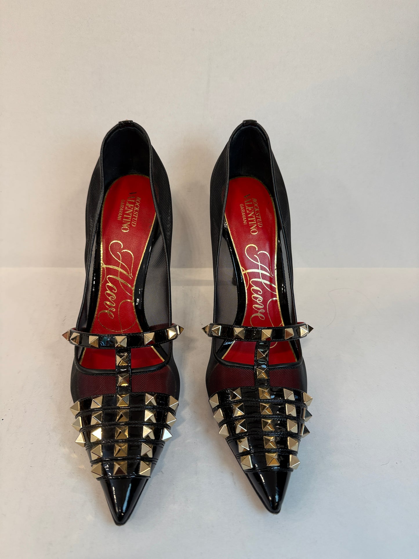 VALENTINO GARAVANI Rockstud High Heel Pump / US8-EU39