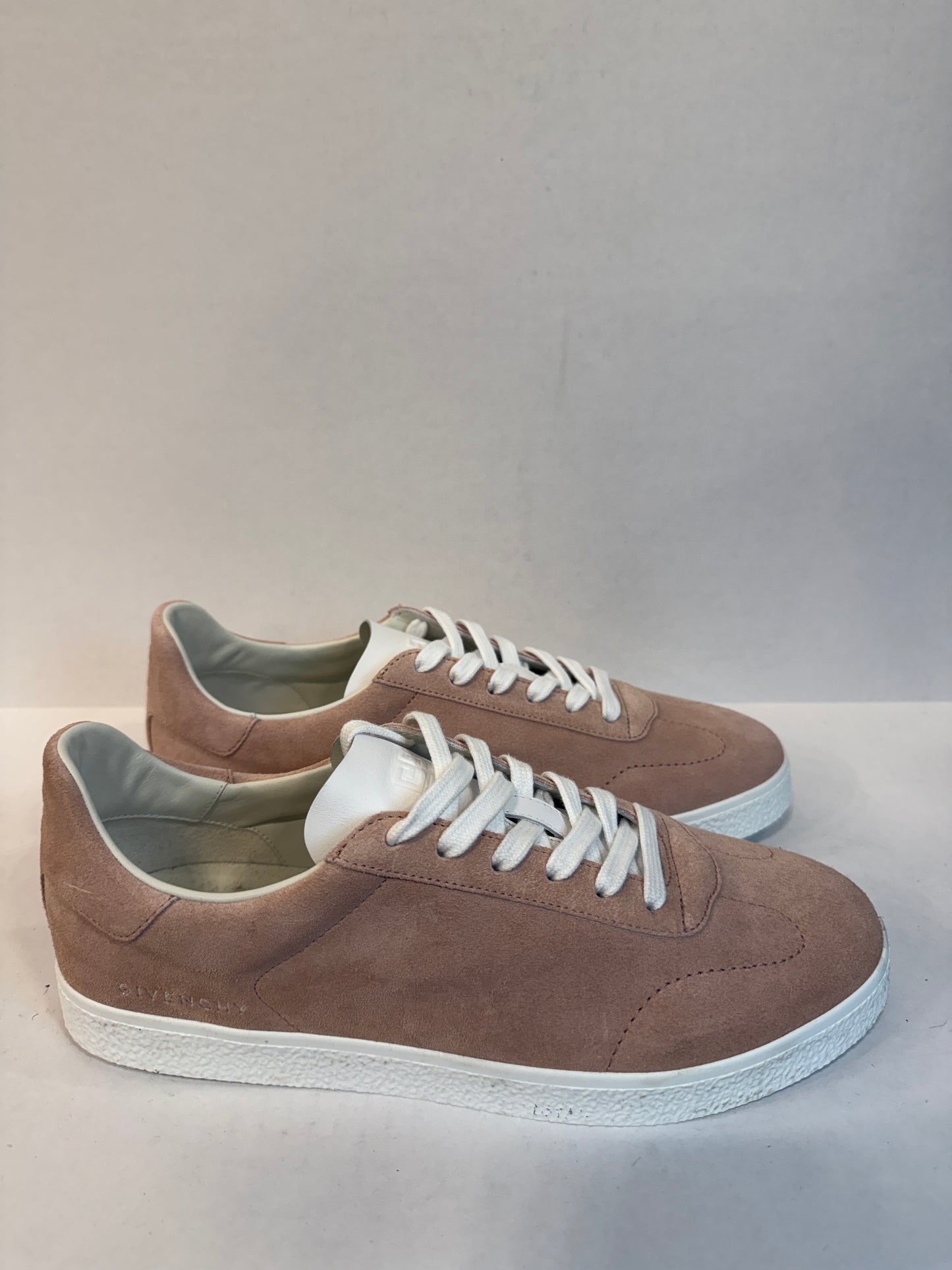 GIVENCHY NWT Suede Calf Leather Town Sneakers/US9.5-EU40