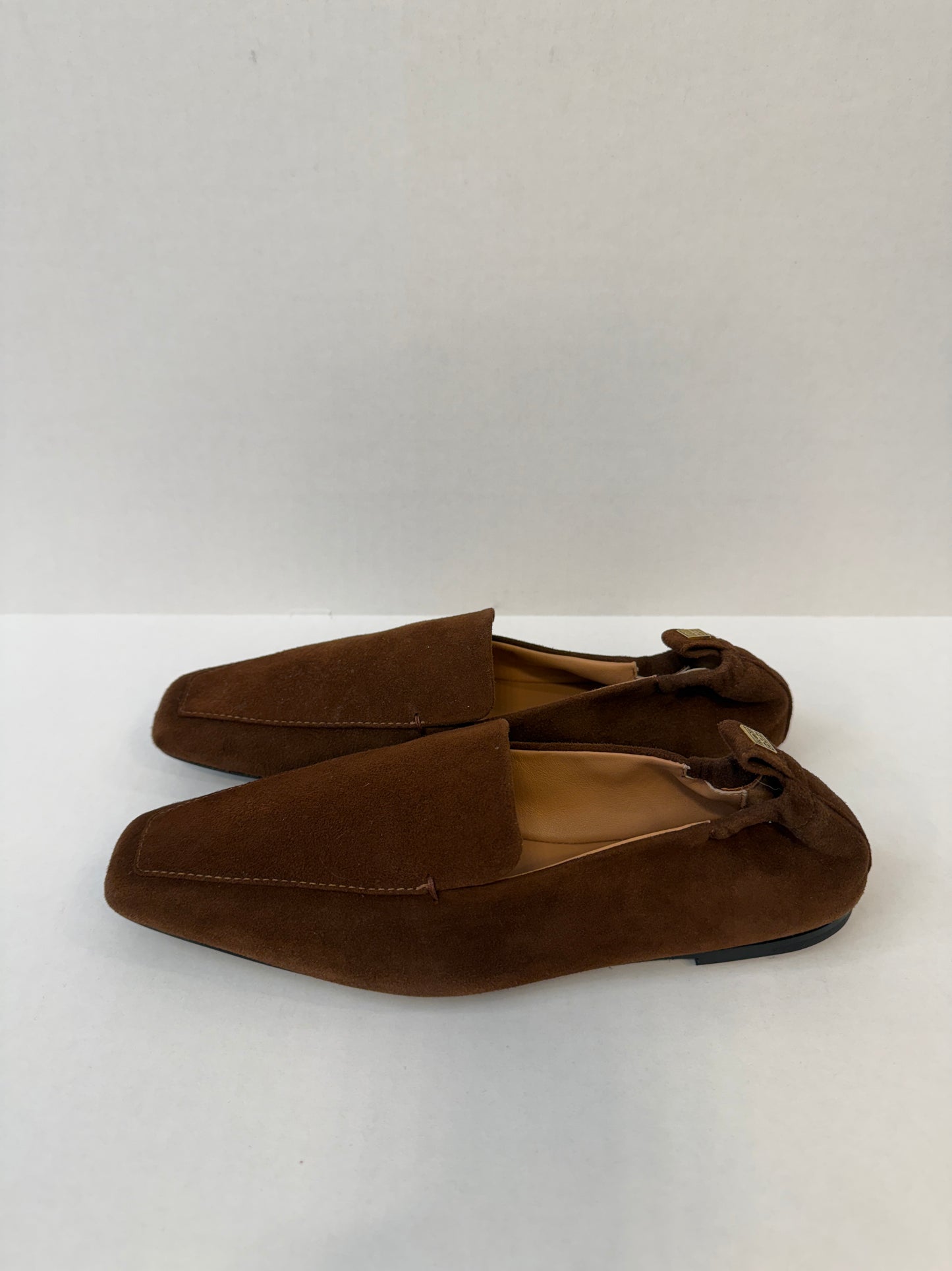 TOTEME NWT Suede Loafer/7-EU37