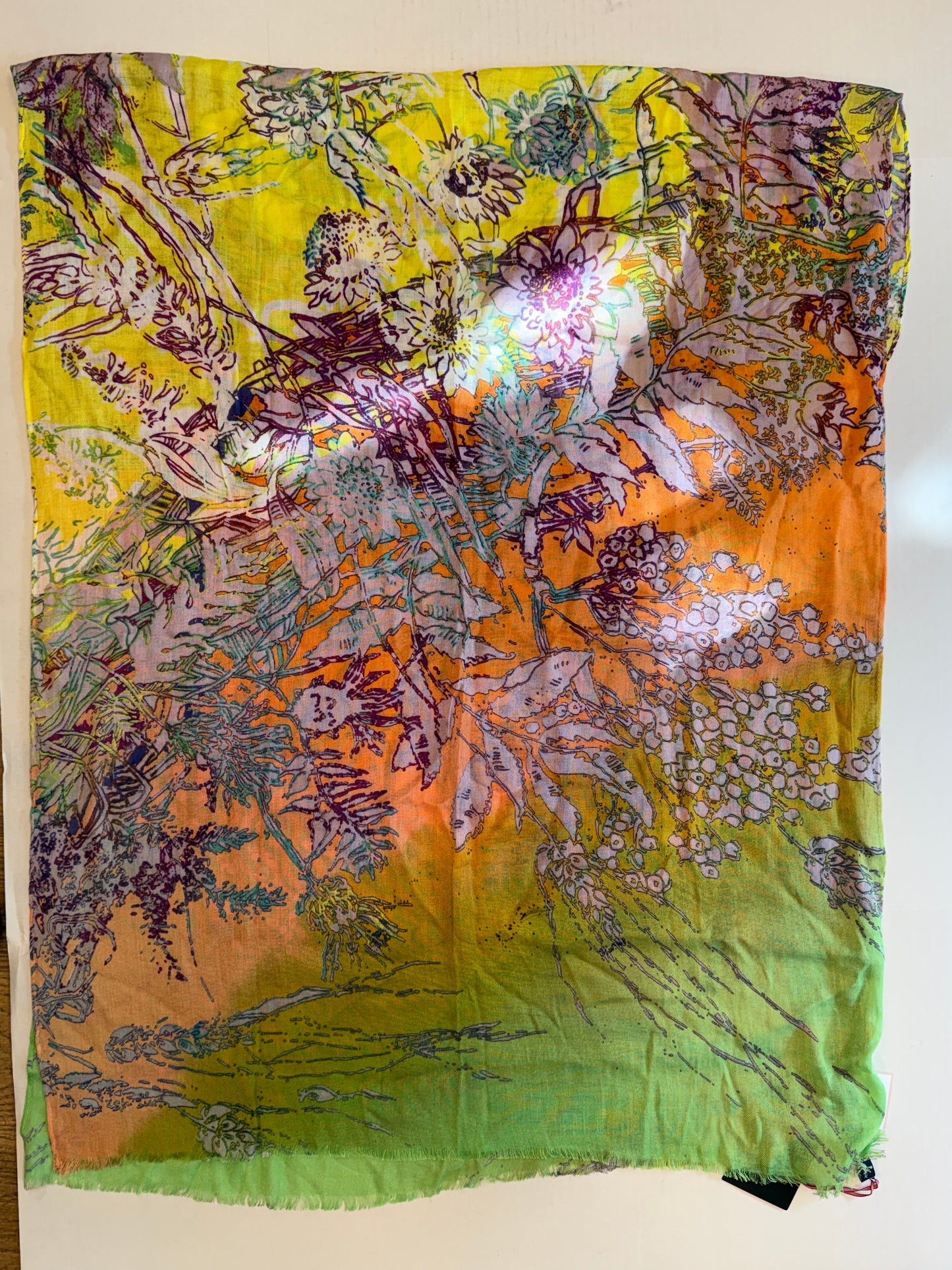 CYNTHIA ROWLEY NWT Colorful Floral Print Scarf