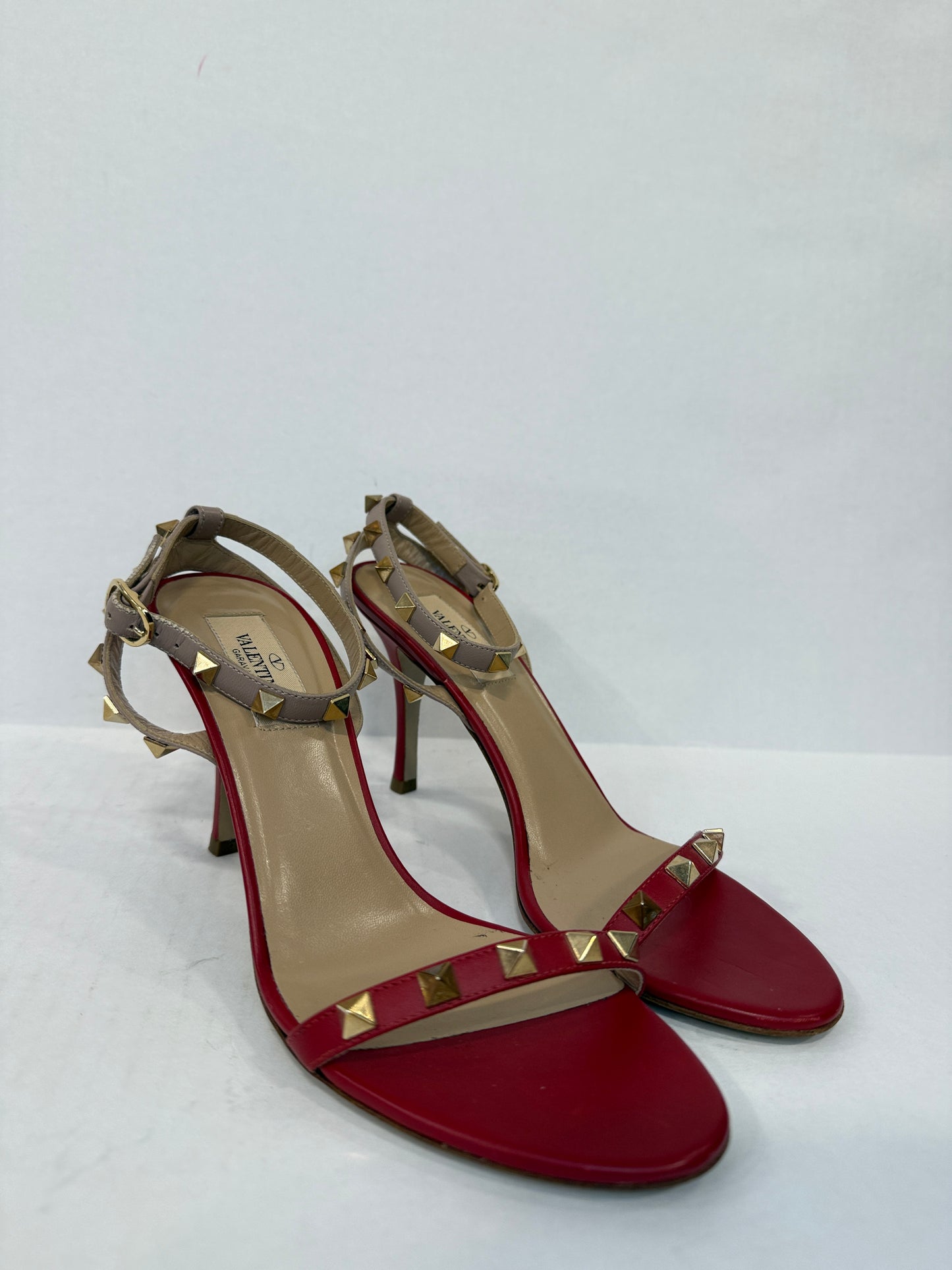 VALENTINO Rock Stud Heeled Sandals/ 37-6.5