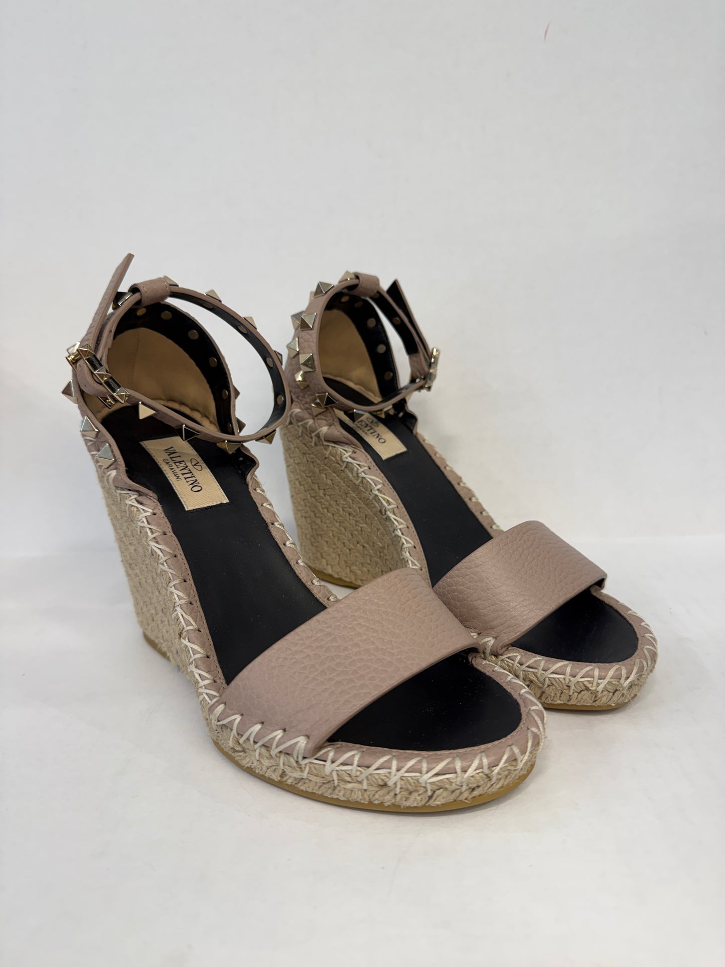 VALENTINO GARAVANI Rockstud Espadrille Wedge Sandal in Blush — NWT | EU 36-US 6