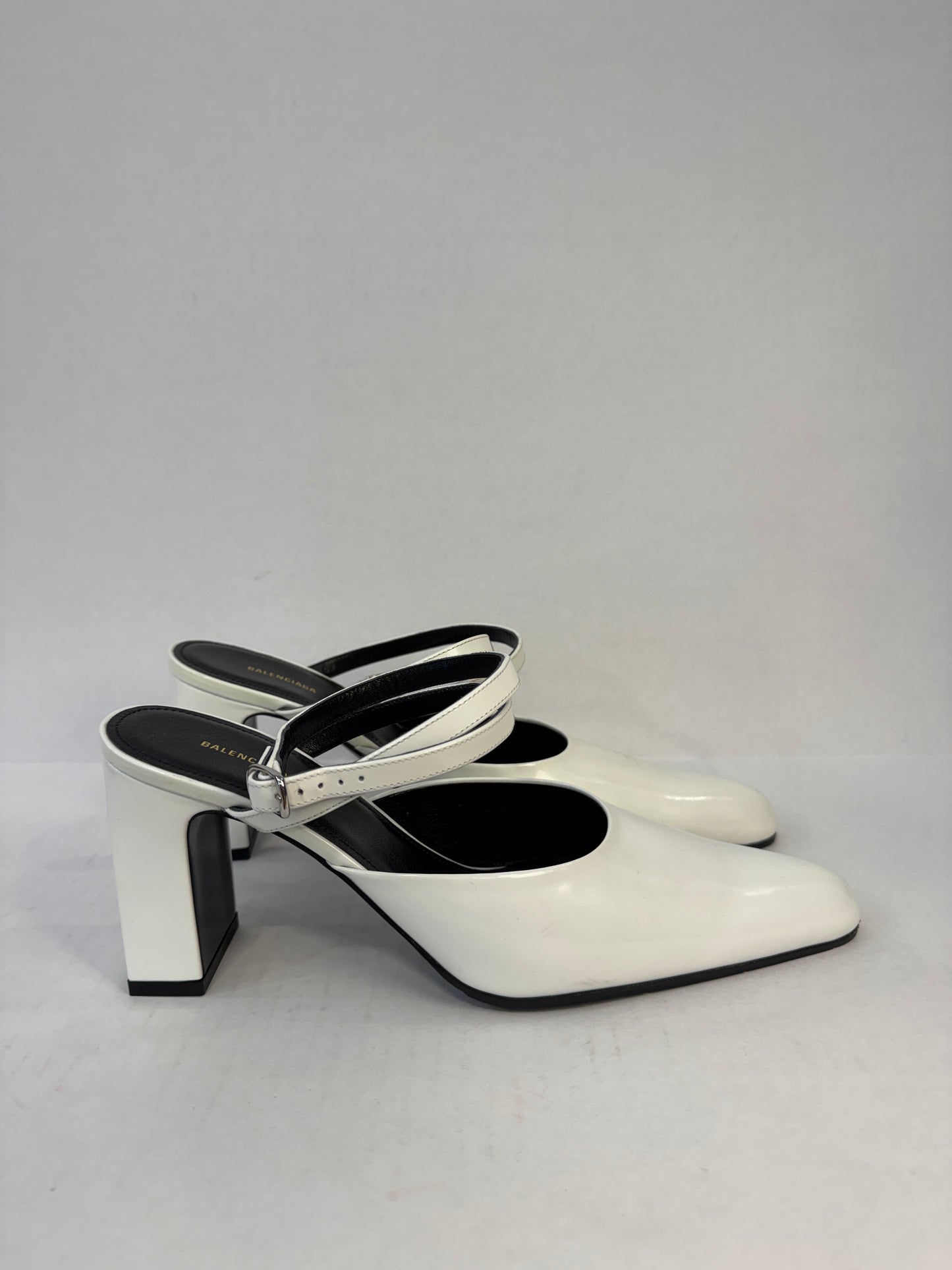 BALENCIAGA NWT Leather HH Round Mary Jane/US6.5-EU37