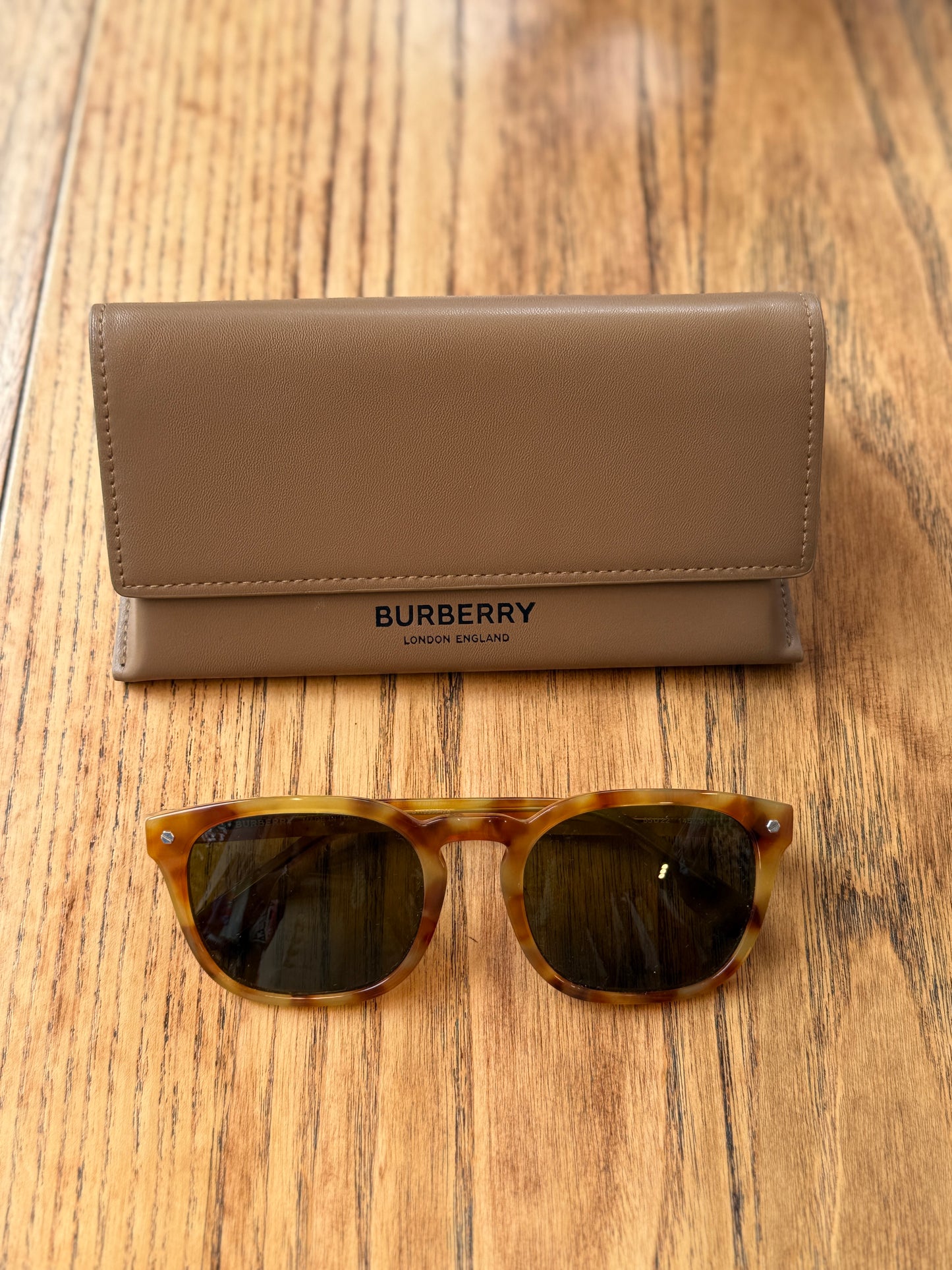 BURBERRY ELLIS Sunglasses