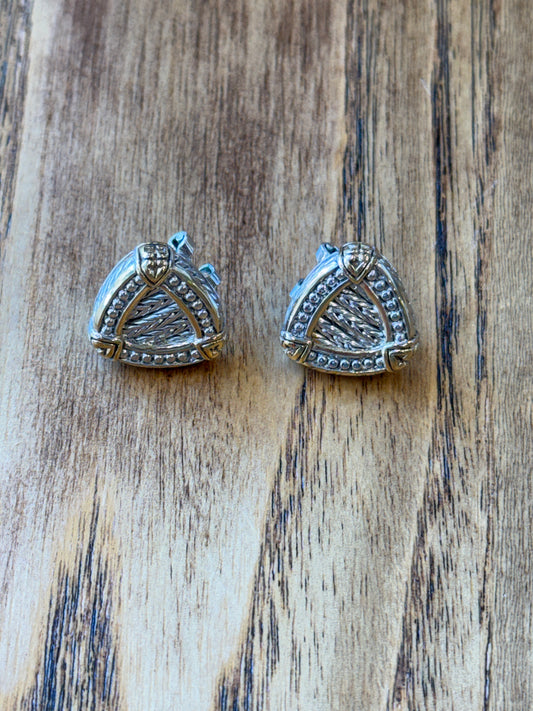 NO BRAND Pierced Triangle Earrings