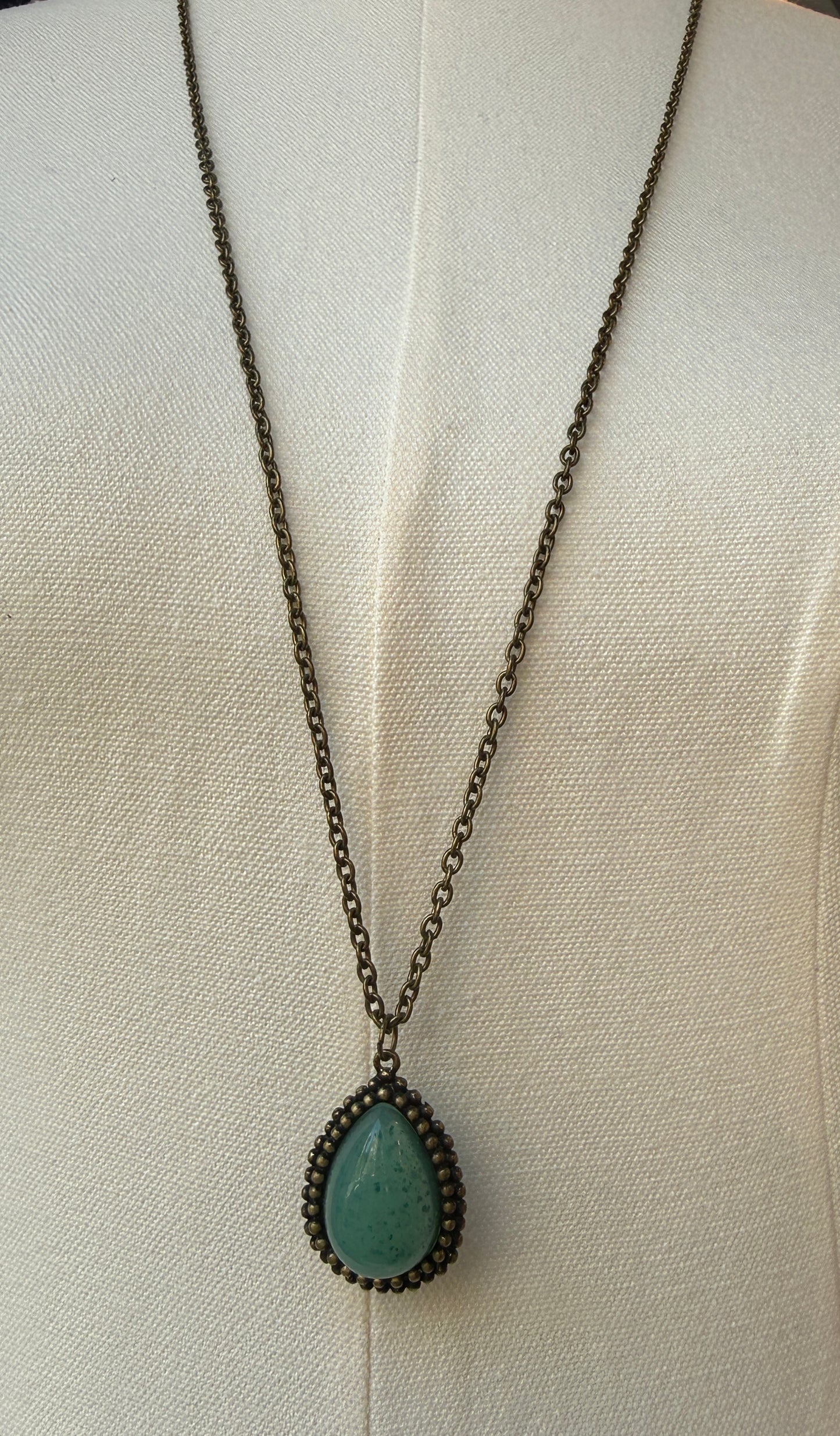 NO BRAND Turquoise Teardrop Pendant Necklace