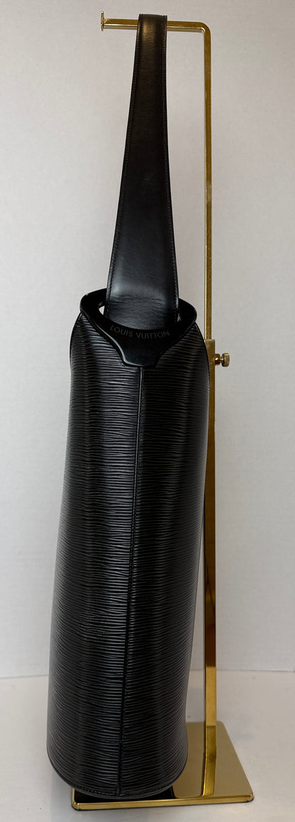 LOUIS VUITTON Epi Leather Verseau Shoulder Bag