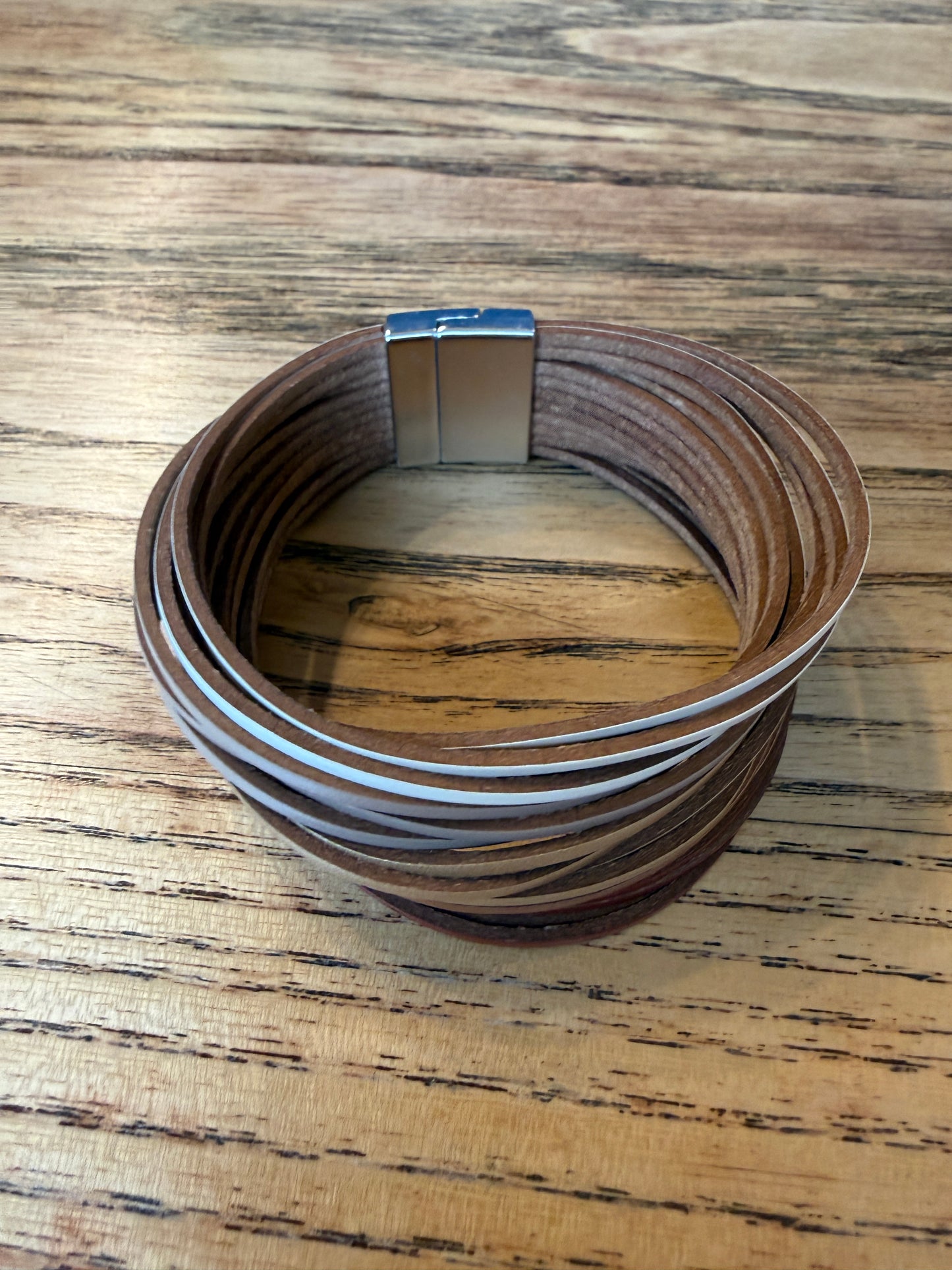 NO BRAND Magnetic Clasp Leather Bracelet