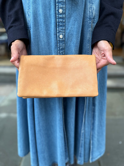 ANN TAYLOR Leather Clutch