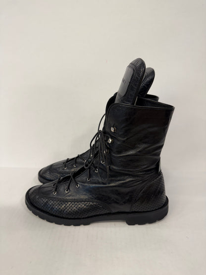 Chanel leather fold-over combat boots with logo, size US 9, photo 9
