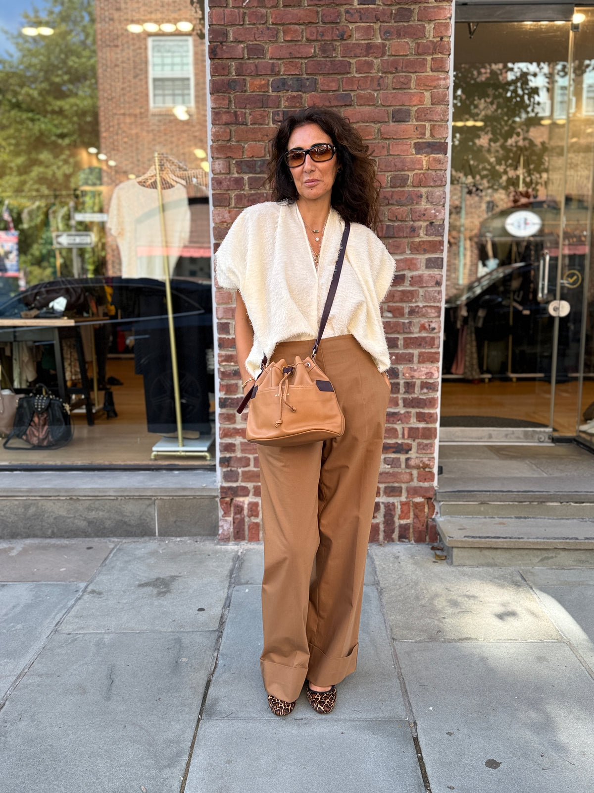 LONGCHAMP Leather Bucket 2.0 Crossbody Bag