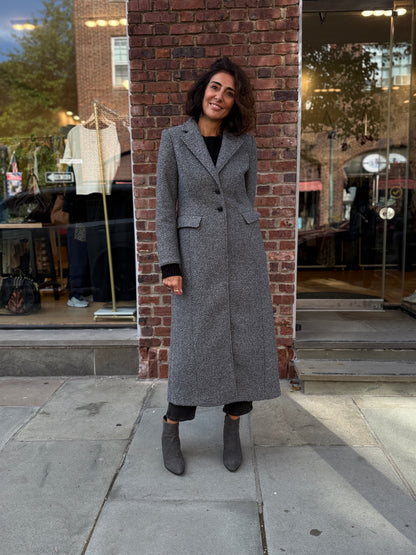 ELIE TAHARI Bouclette Long Coat/S