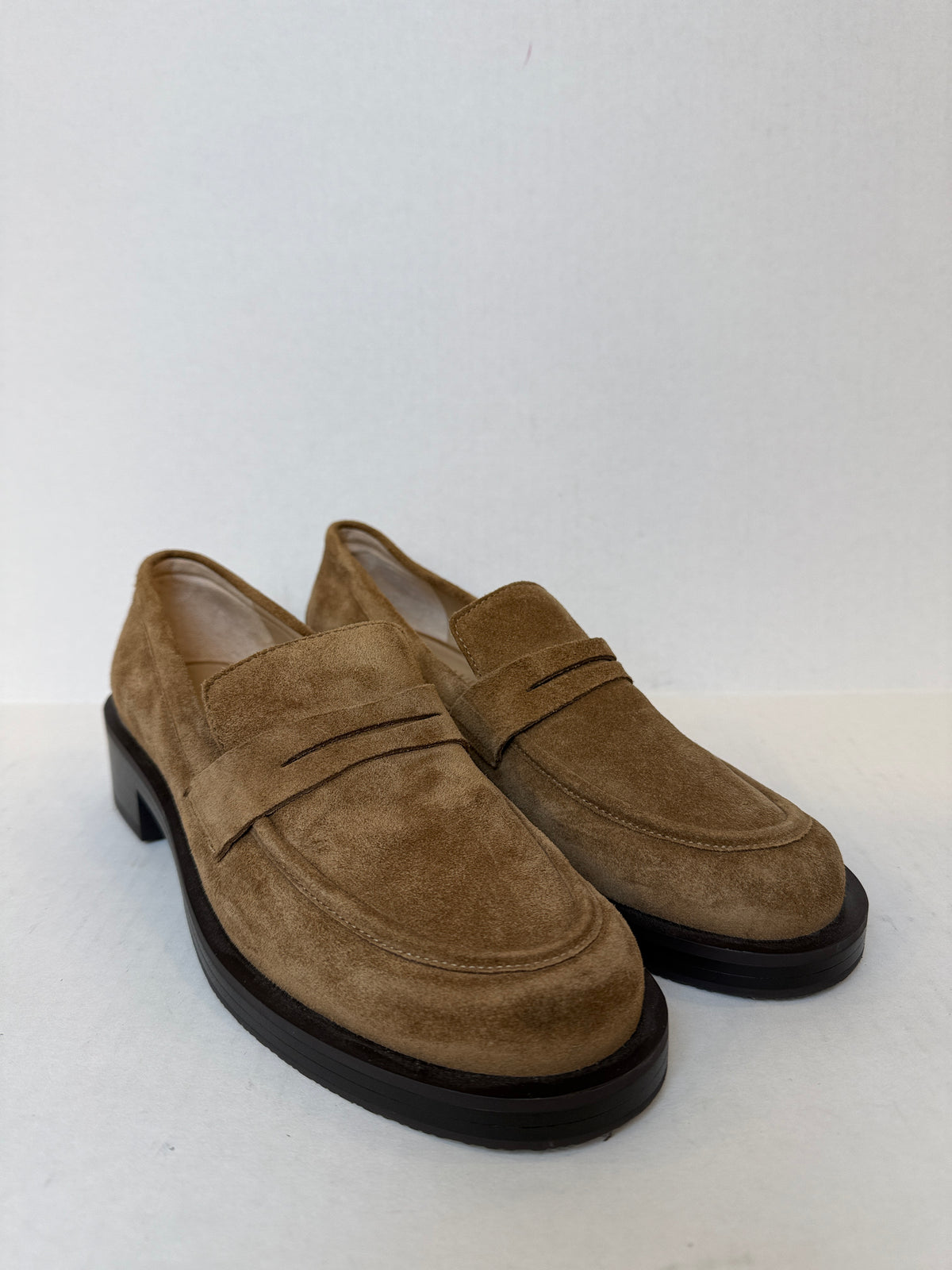 STUART WEITZMAN  New Celia Suede Penny Loafers / US6.5-EU37.5