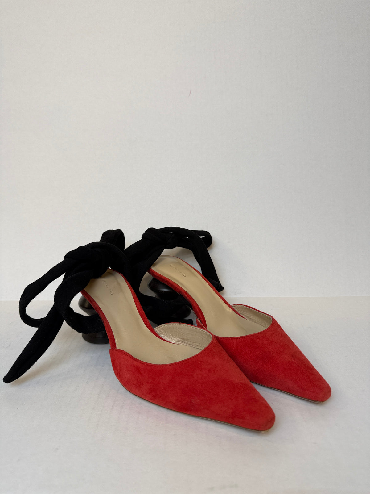 REJINA PYO Barbara Suede Zigzag Heel Pump / US7-EU38