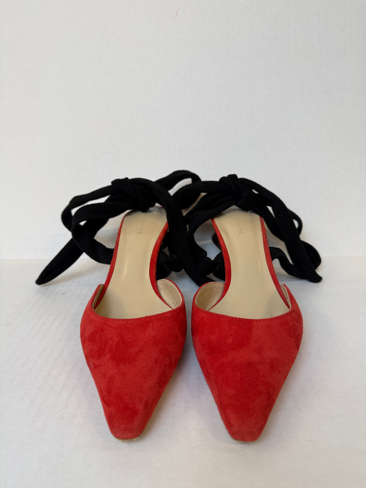 REJINA PYO Barbara Suede Zigzag Heel Pump / US7-EU38