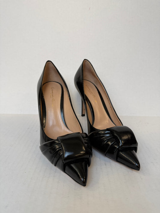 GIANVITO ROSSI Knot Detail Patent Leather Stiletto pumps / US6-EU37