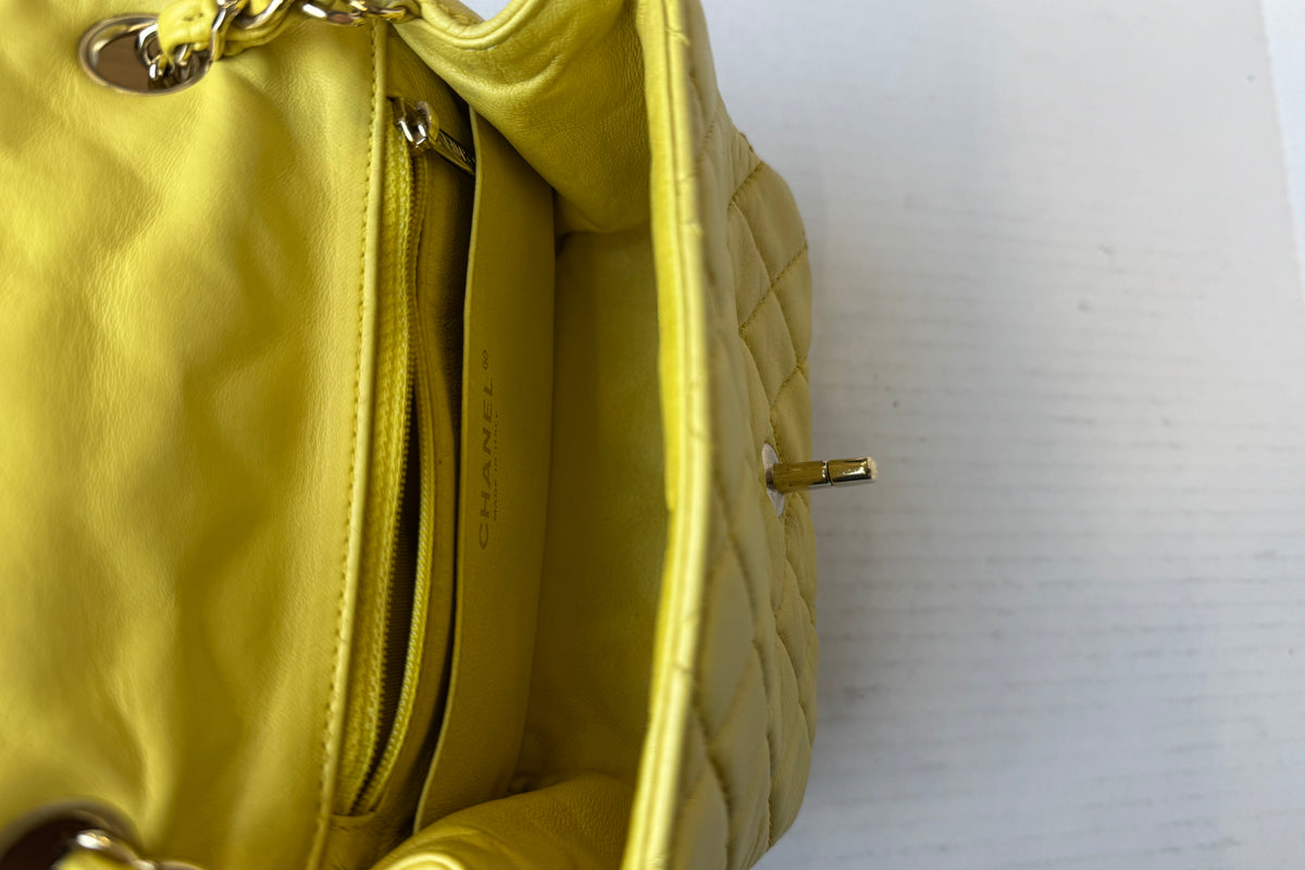 CHANEL CLassic Mini Square Quilted Flap Bag