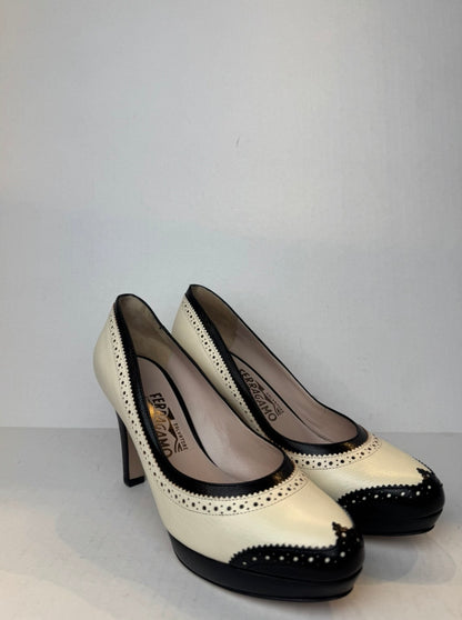 Salvatore Ferragamo NWT Famiana Leather Pump/7-EU38