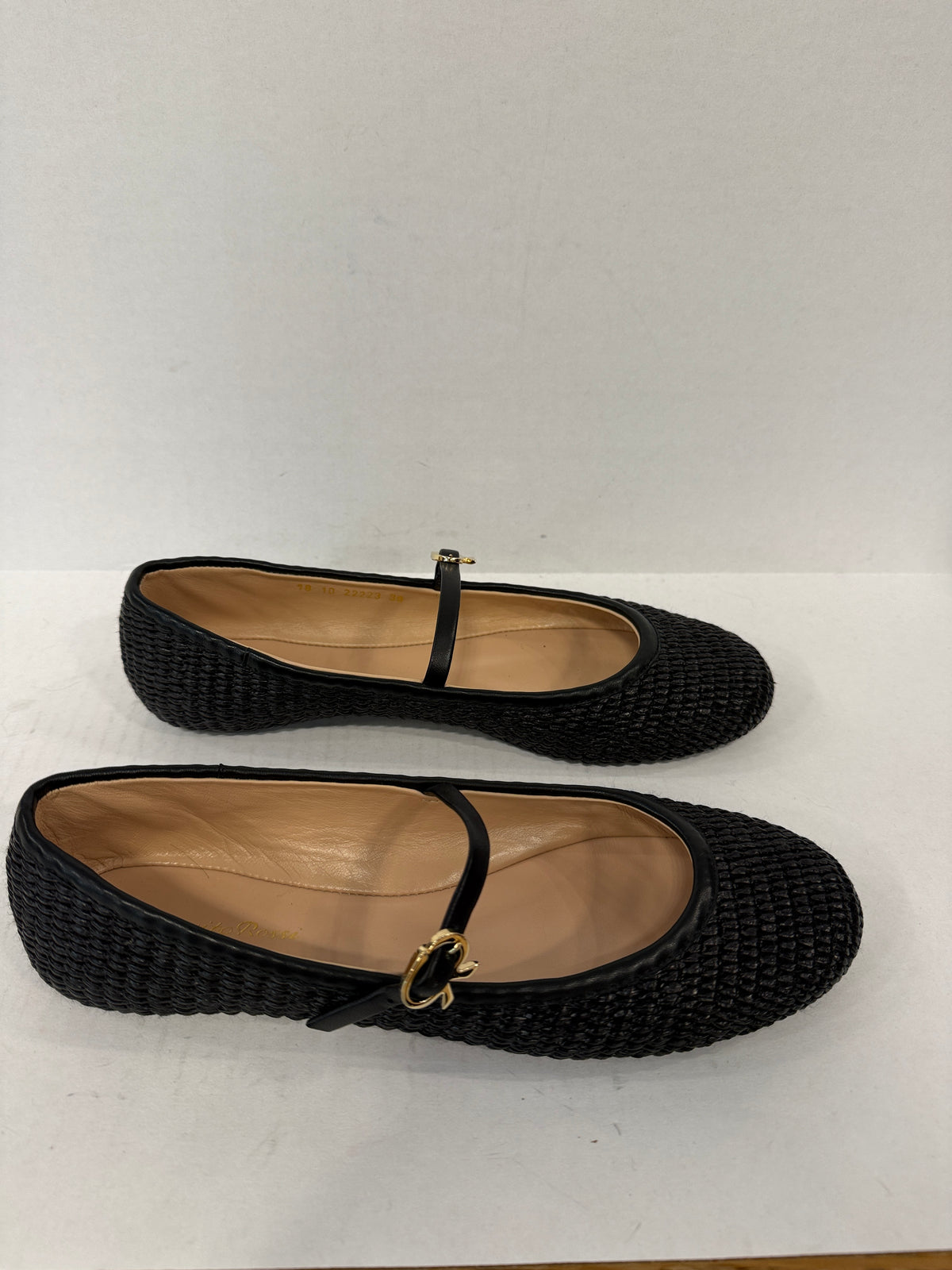 GIANVITO ROSSI NWT Carla Marbella Leather Mary Jane Flats/US8-EU39