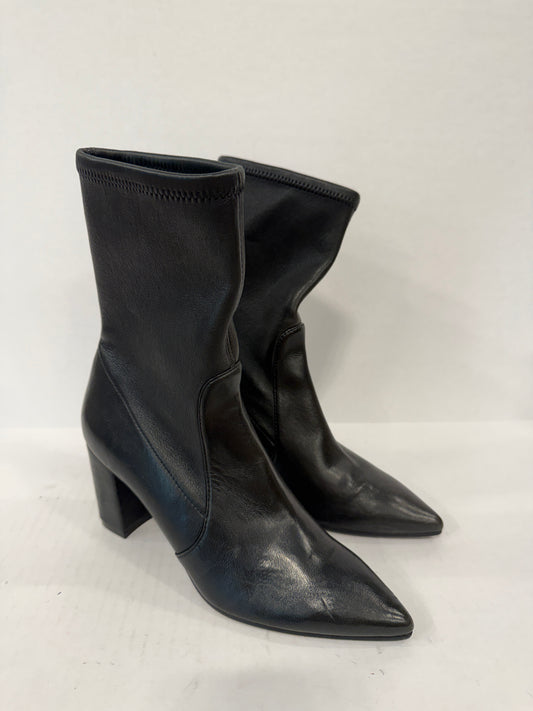 STUART WEITZMAN  Landry Stretch Leather Boots/ EU36-US66