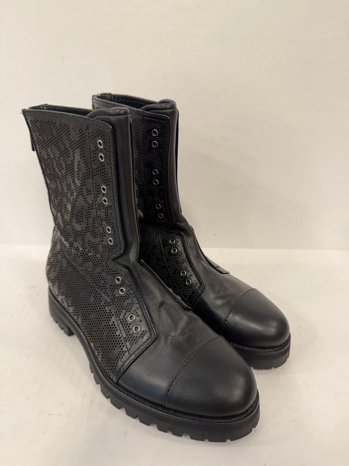 JIMMY CHOO NWT  Cheetah Embellished Print Boots/  EU36.5- US6