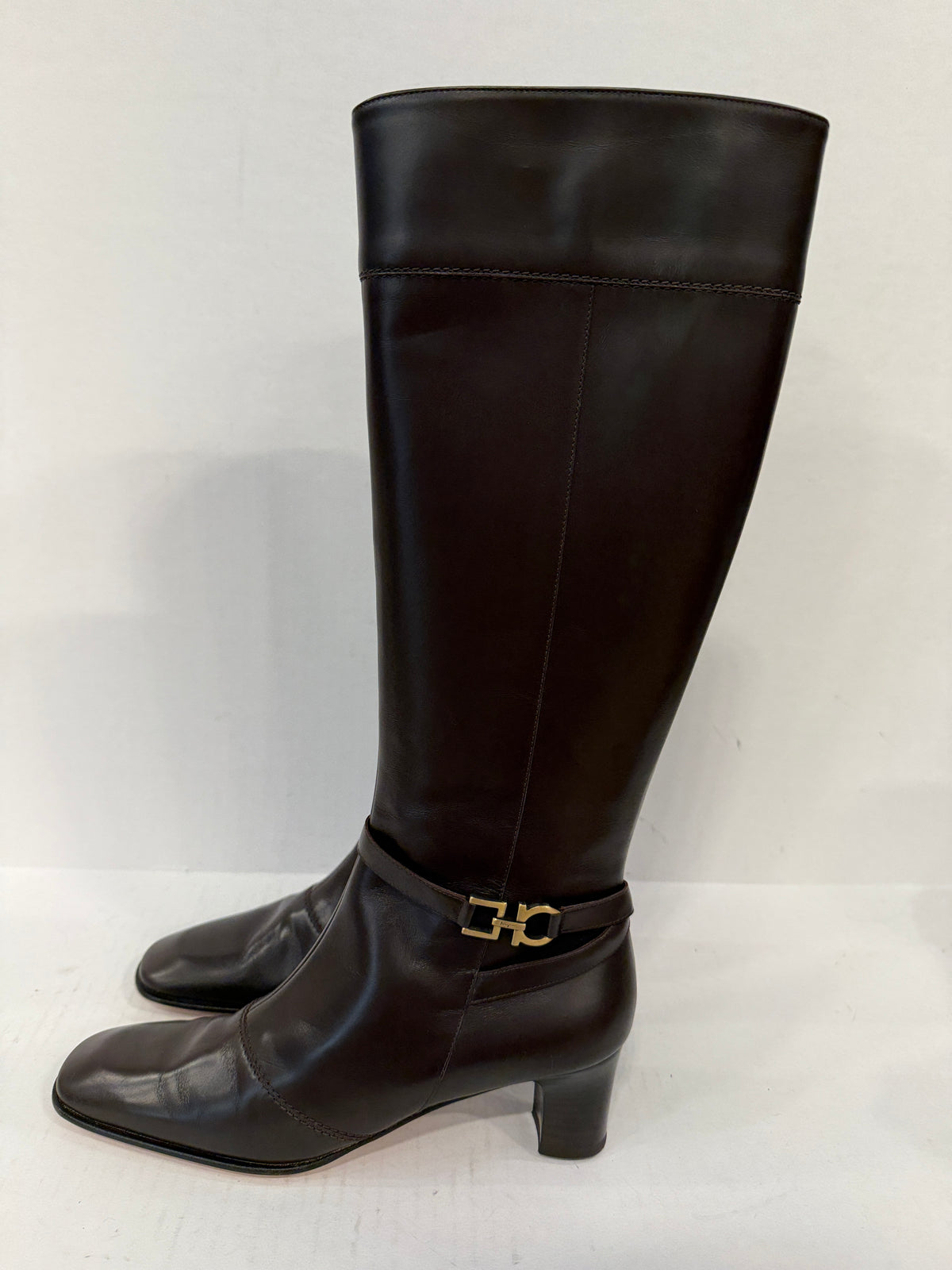 SALVATORE FERRAGAMO NWT Tall Golette 5cm Leather Boots/US7