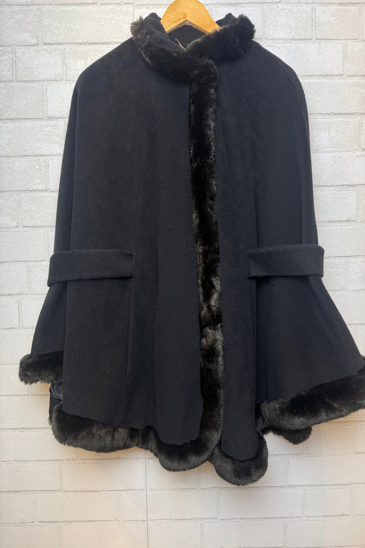 ELLEN TRACY Wool Blend Cape Jacket / S