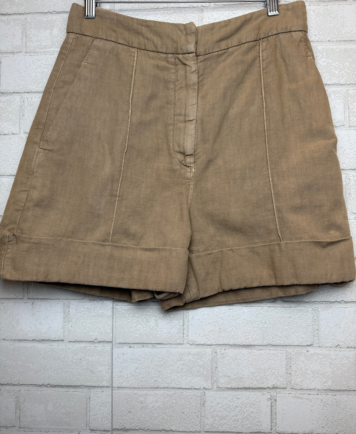 BRUNELLO CUCINELLI High-Waisted Cuffed Shorts / M-US6