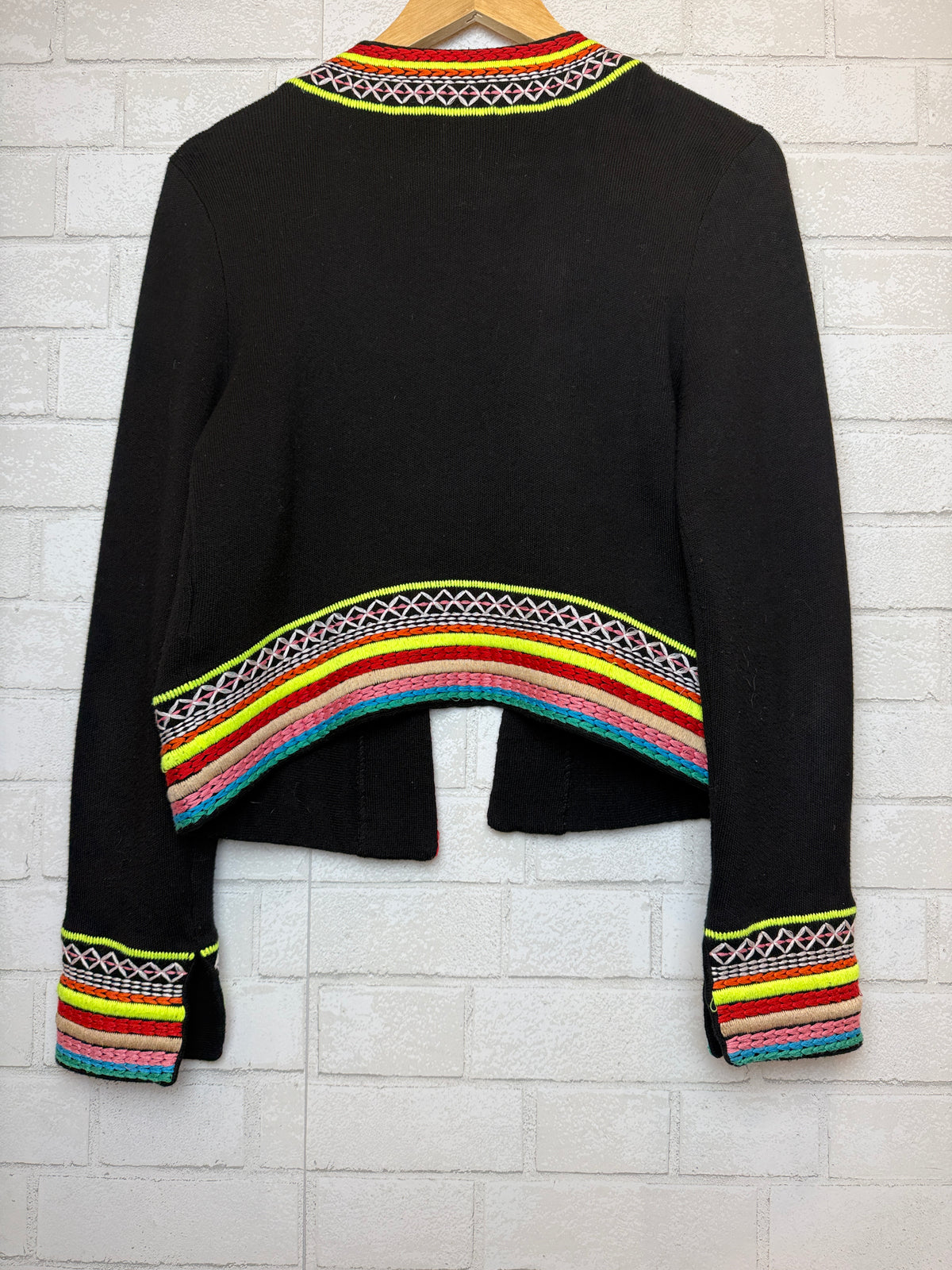 ALICE + OLIVIA Meemee Embroidered Open Front Cardigan / M