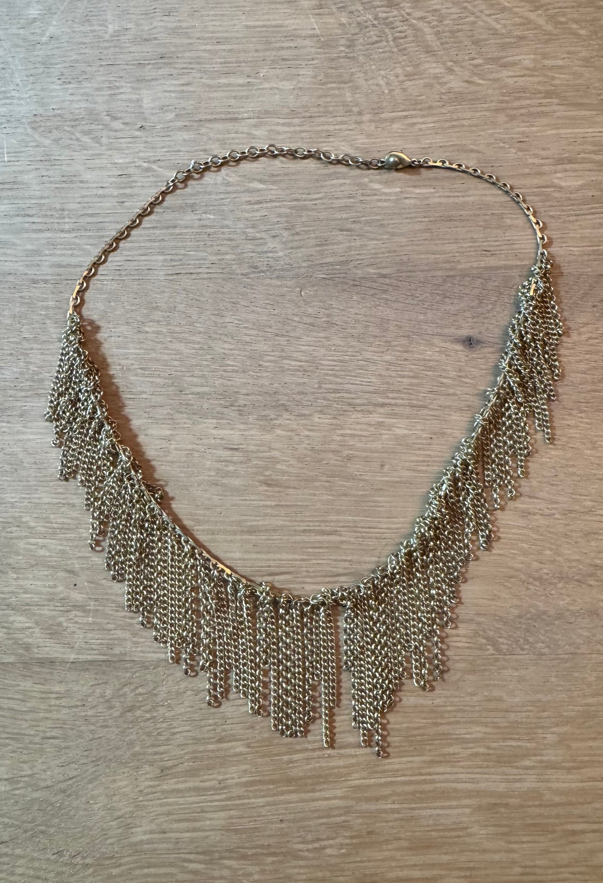 NO BRAND Gold Tone Chain Fringe Bib Necklace