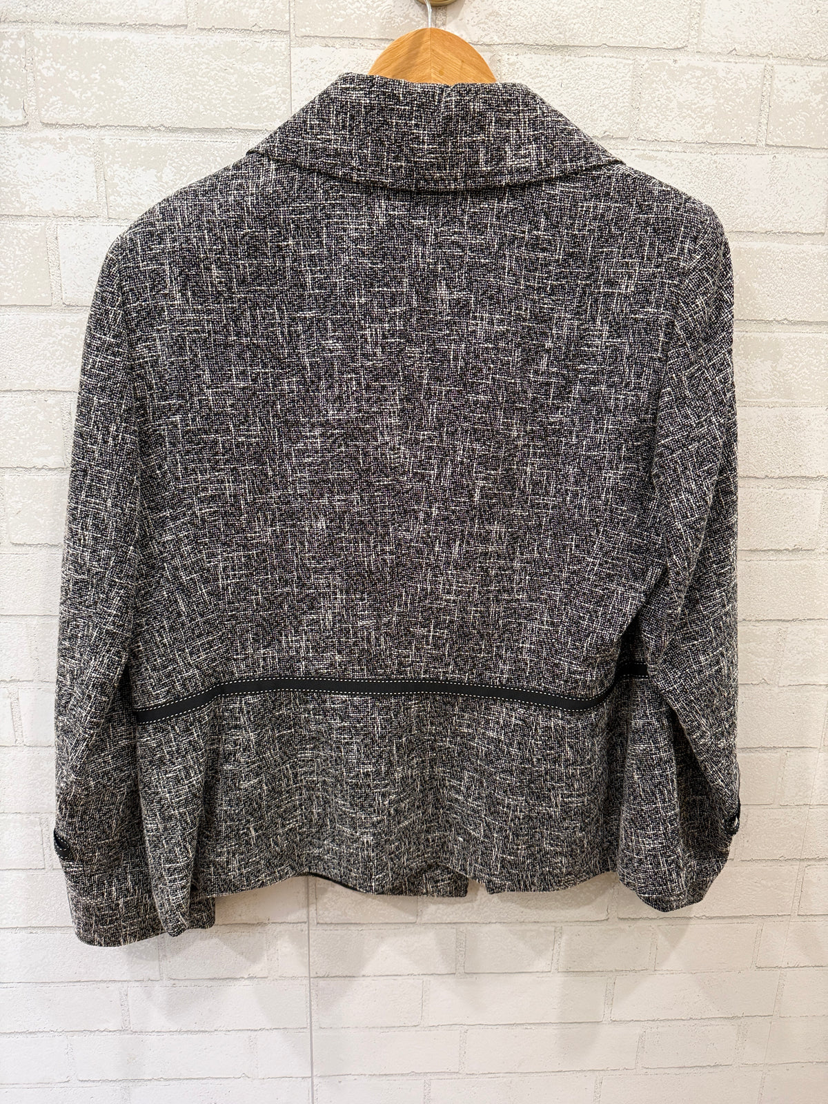 ESCADA NWT Wool Tweed One Button Bow Jacket/ EU46-XL