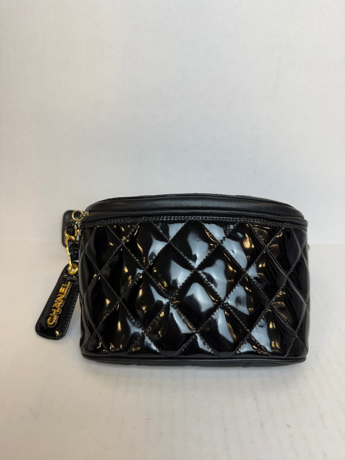 CHANEL Vintage Patent Leather Quilted Waist Belt Bag