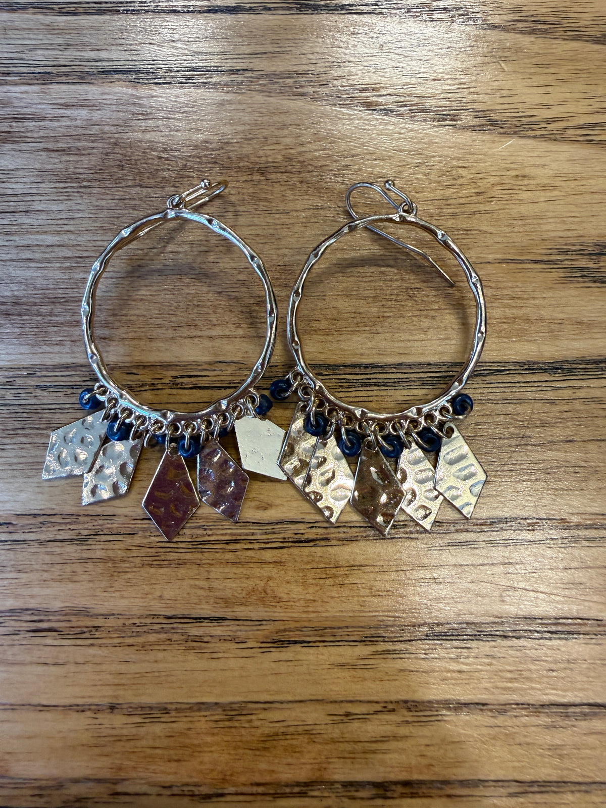 NO BRAND Round Pierced Earrings with gold diamond hanging