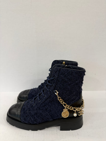 CHANEL Wool Tweed Calfskin Lace Up Combat Boots/US6.5-EU37.5