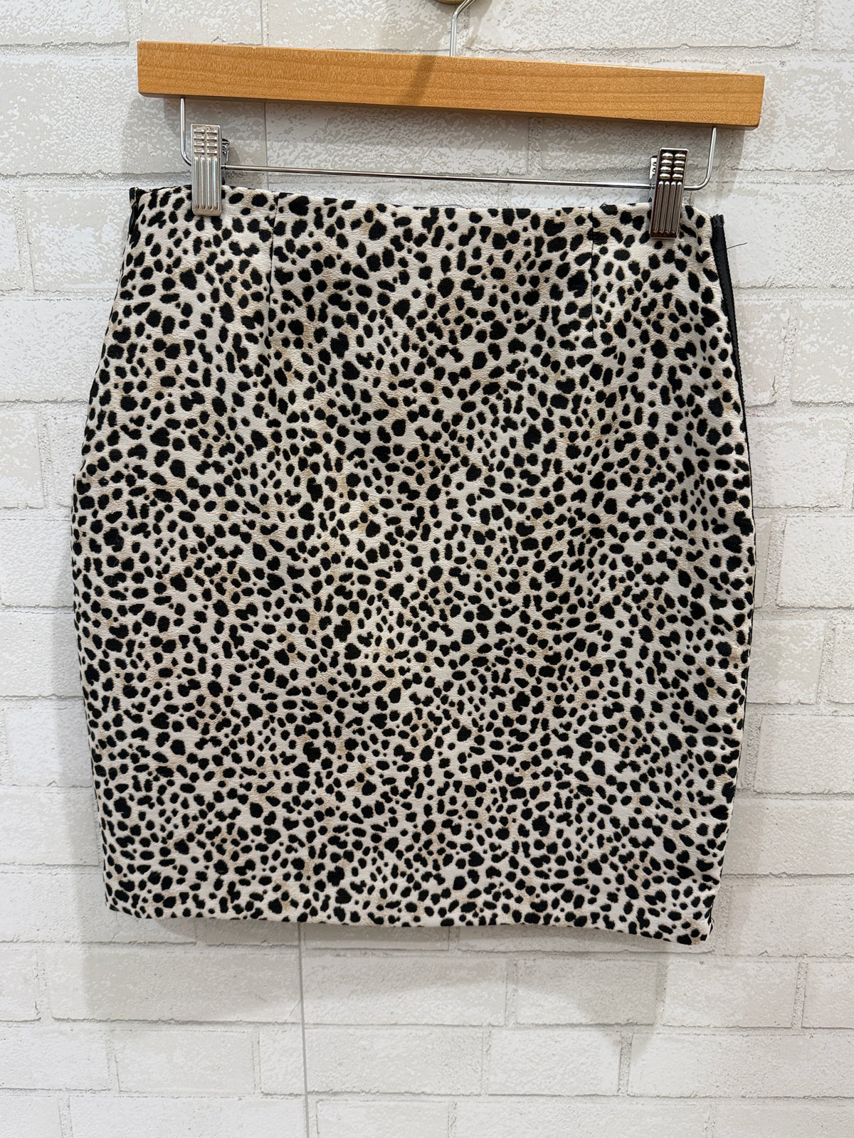 PEDRO DEL HIERRO Cheetah Print Mini Skirt/S
