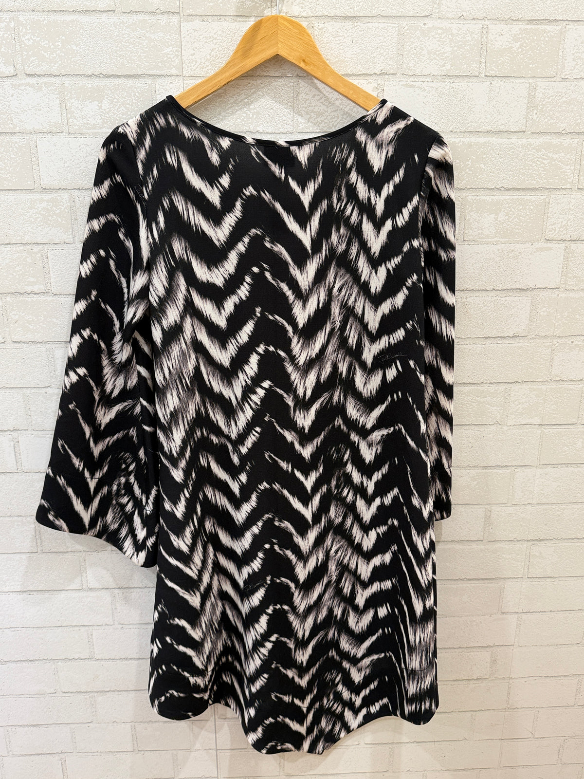 JUST CAVALI LS Animal Print High Low Shift Mini Dress/S