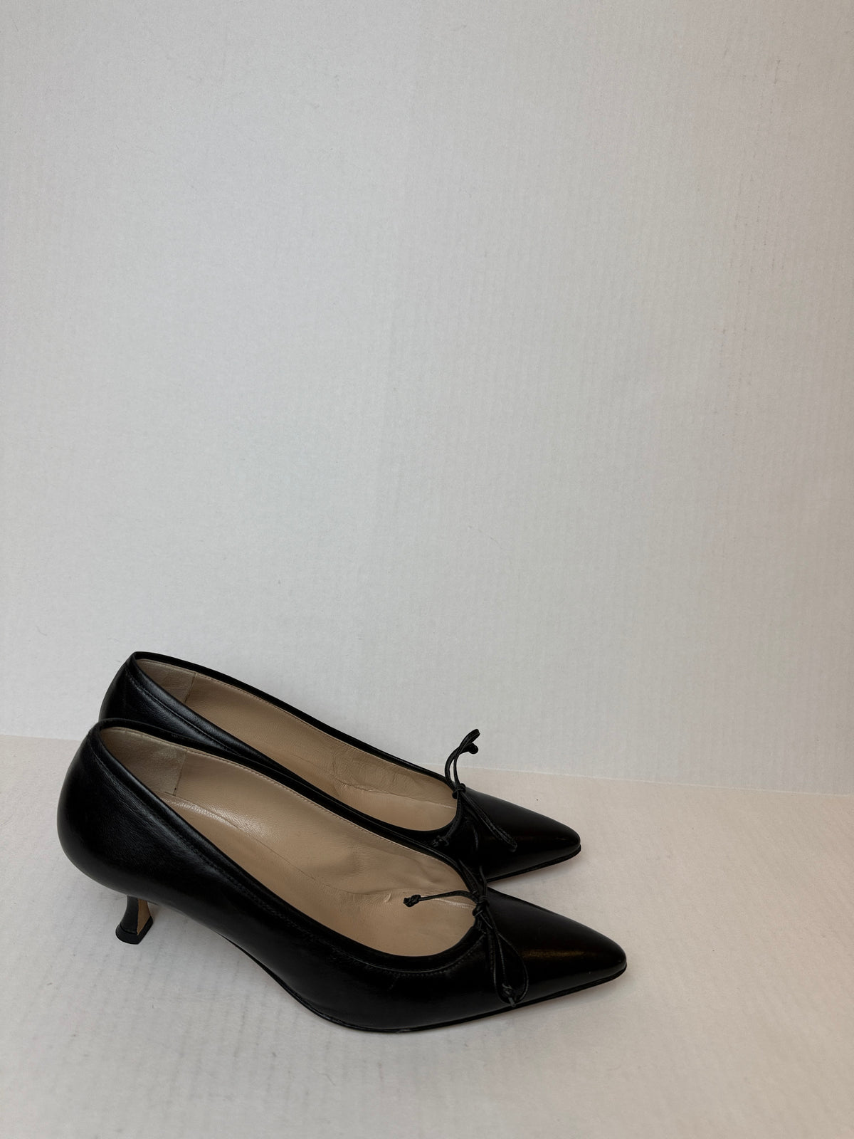 MANOLO BLAHNIK Kitten Heels Pump / US9-EU39.5