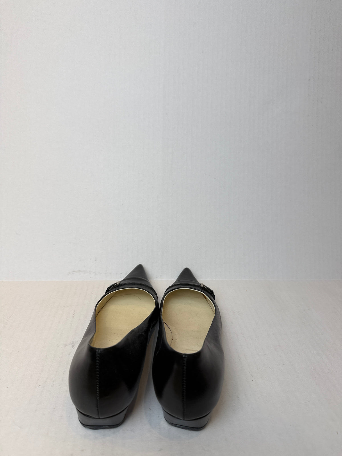 PRADA Pointed Leather Pumps/ US5.5-EU35.5