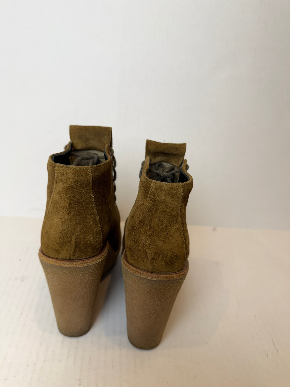 PIERRE HARDY Suede Lace Up Wedge Boots/ US7-EU37