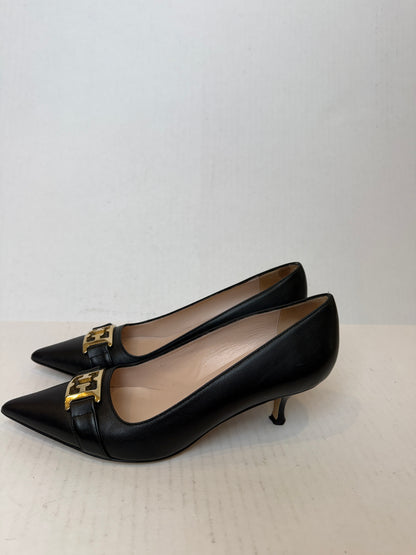 ESACADA Leather Pointed Toe Kitten Heels / US5-EU36