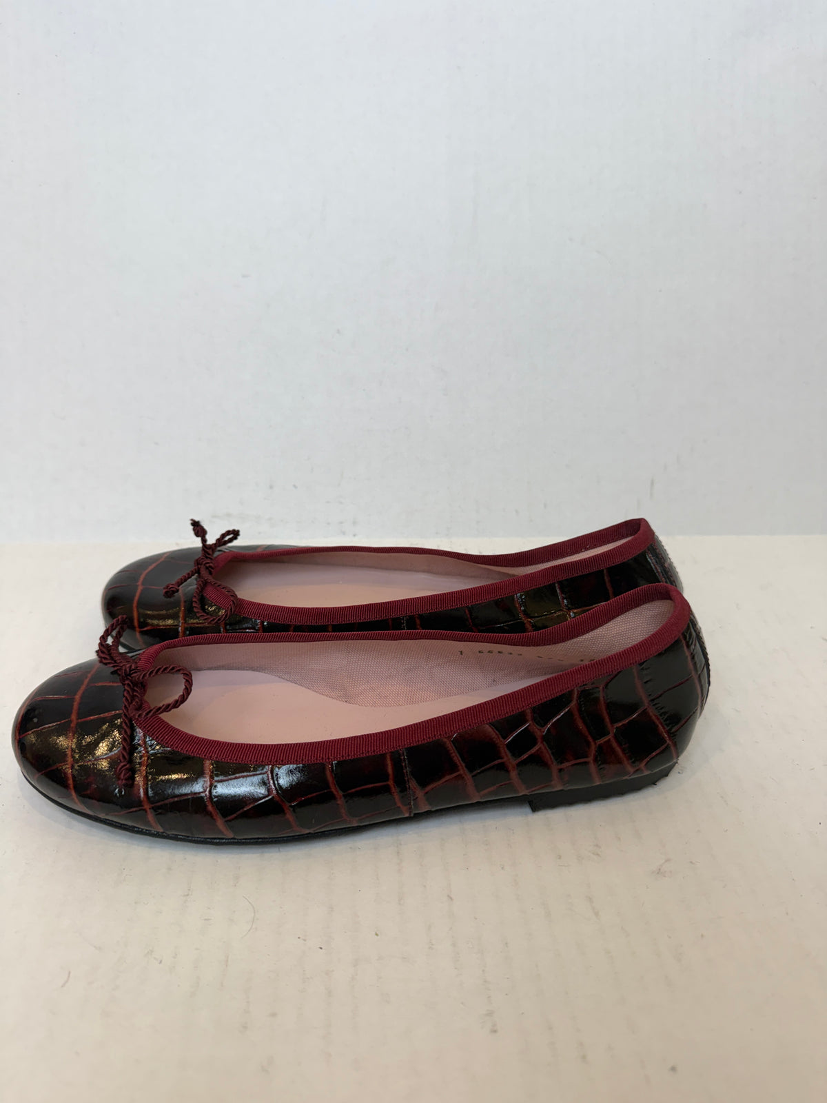 PRETTY BALLERINAS NWT Crocodile  Ballerinas/7-EU38