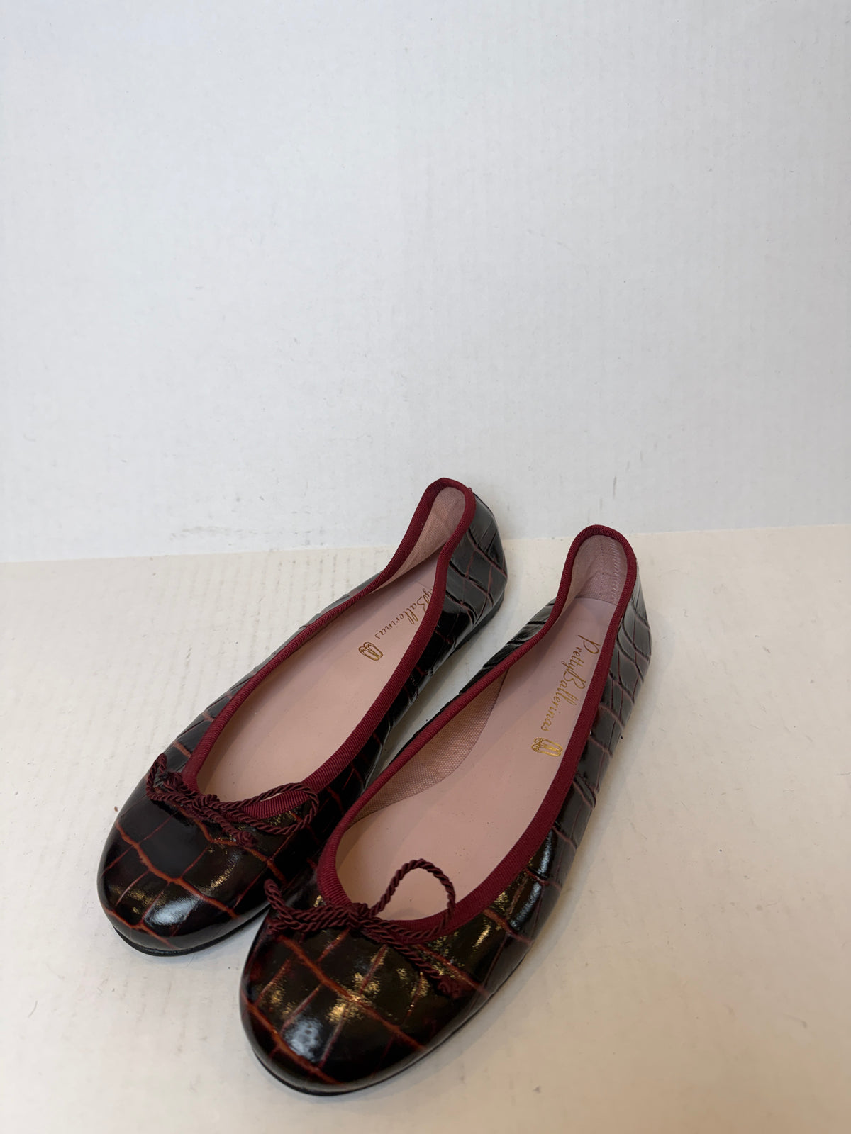 PRETTY BALLERINAS NWT Crocodile  Ballerinas/7-EU38