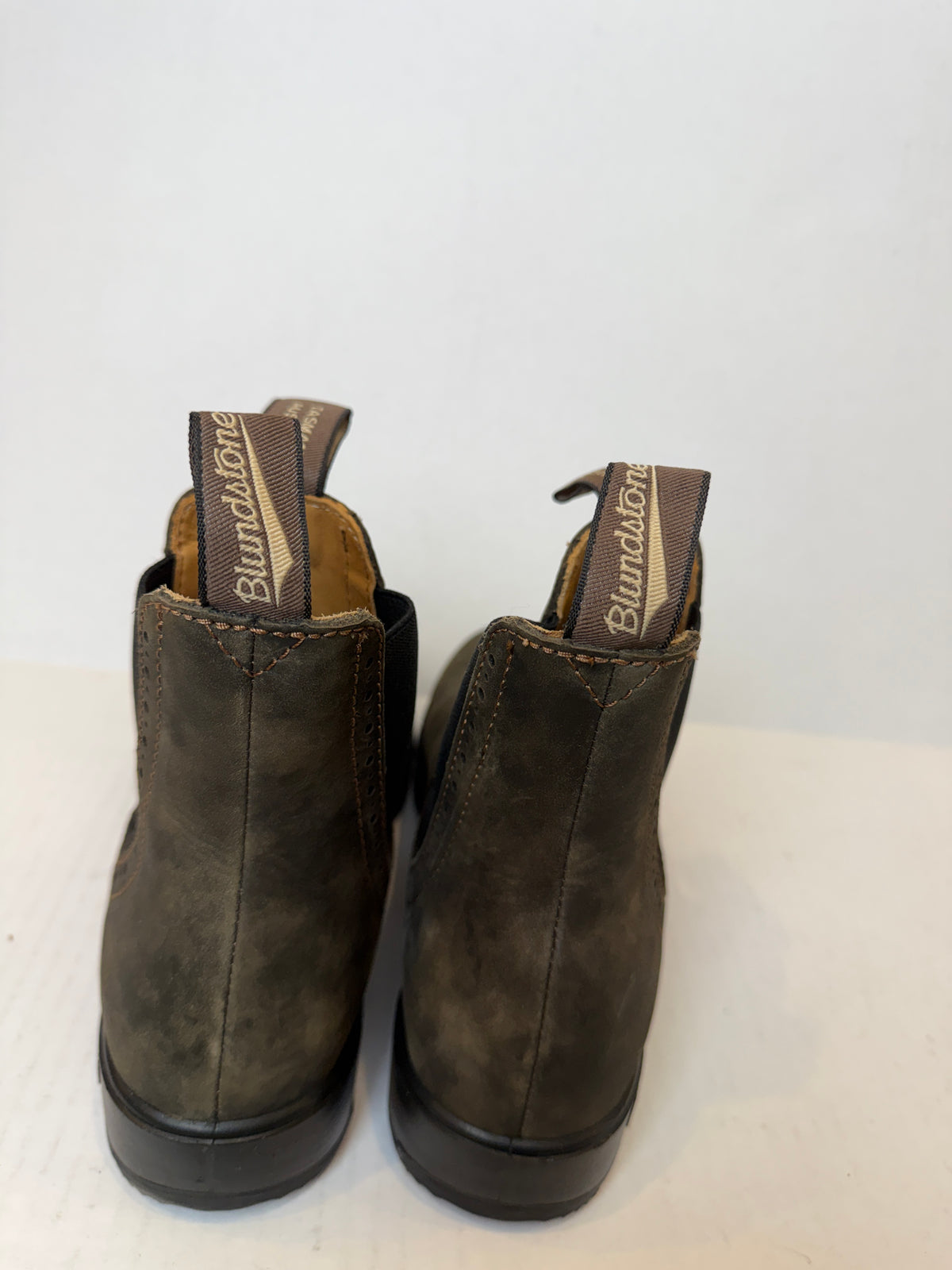 BLUNDSTONE NWT 1351 Chelsea Boots/5-EU36