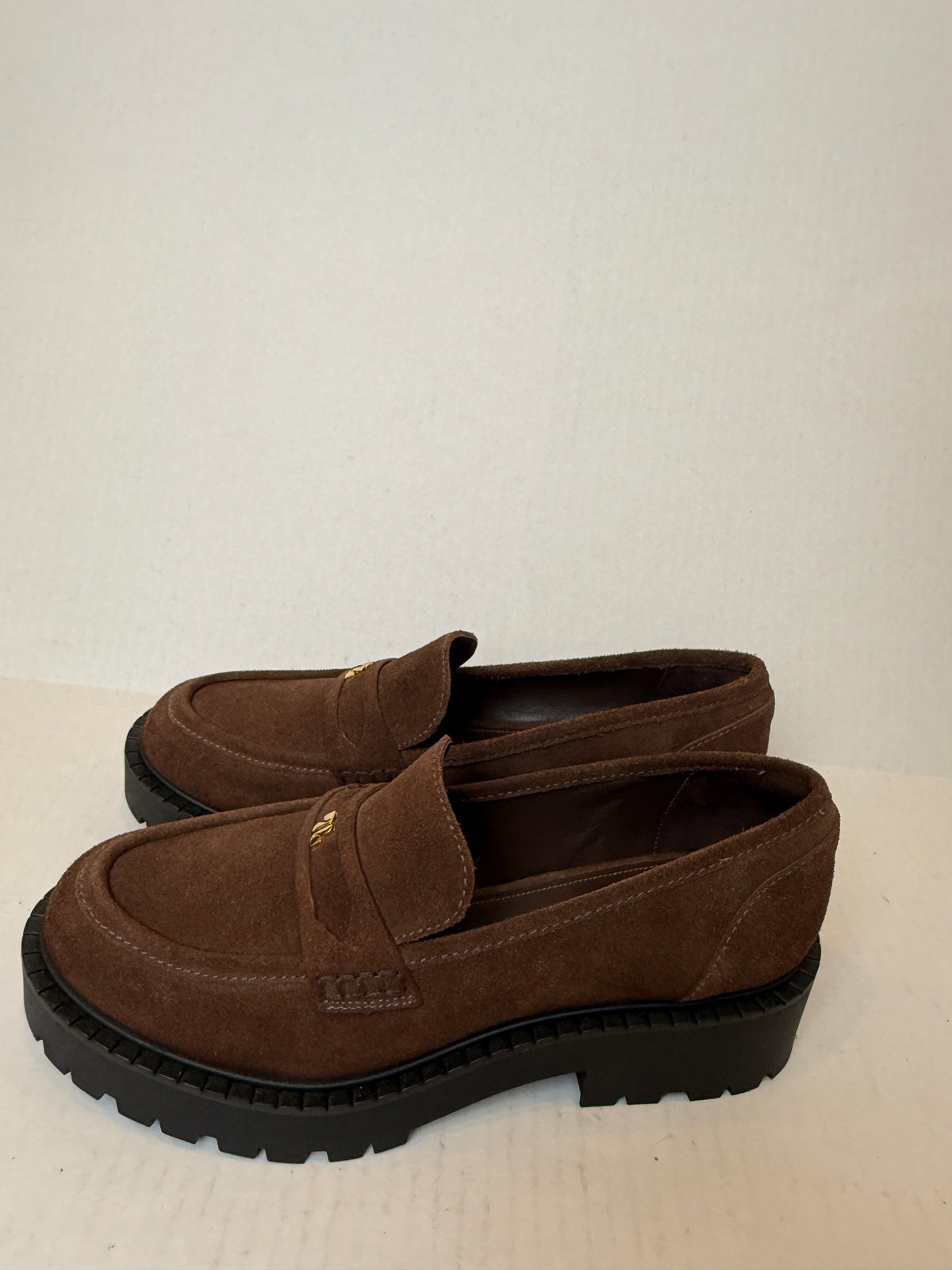 LARROUDE NWT Suki Lug Suede Loafers/US9-EU39