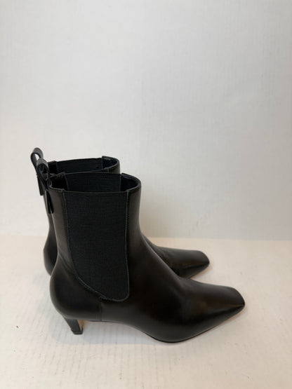 REFORMATION NWT Leather Roberta Chelsea Ankle Boots/US5-EU35